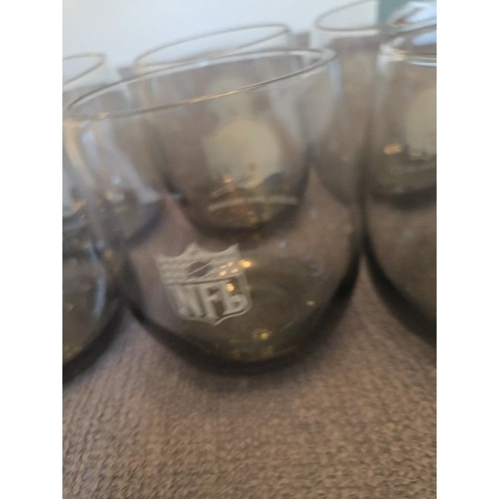 NFL Cleveland Browns Stemless Wine Glass Set 4 Smoke Grey‎ Helmet Logo 4in